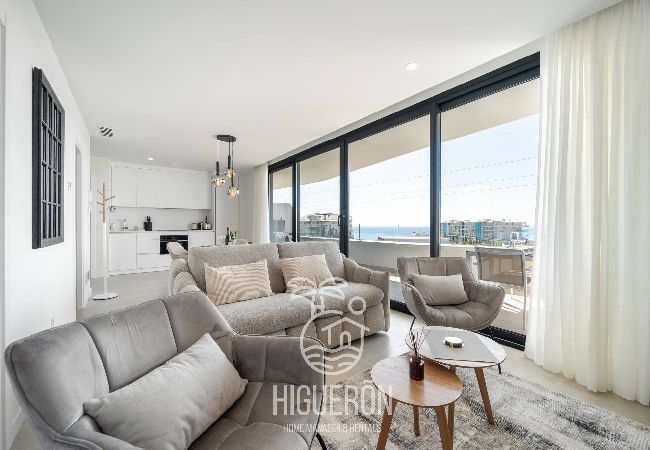 Apartment in Fuengirola - HW052 - Luz del Sur - 8013