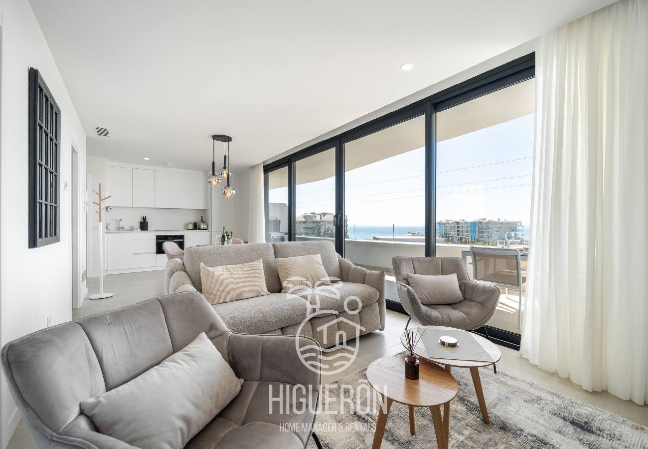Apartment in Fuengirola - HW052 - Luz del Sur - 8013